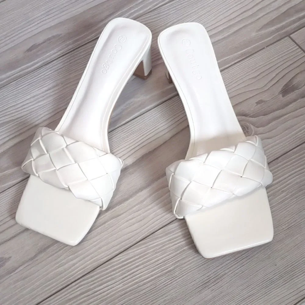 (85-3890) Coutgo Heeled Sandal Backless Strappy Open Toe Sz 7.5